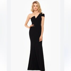 Betsy & Adam Paulina Cutout One Shoulder Floor Length Gown New!